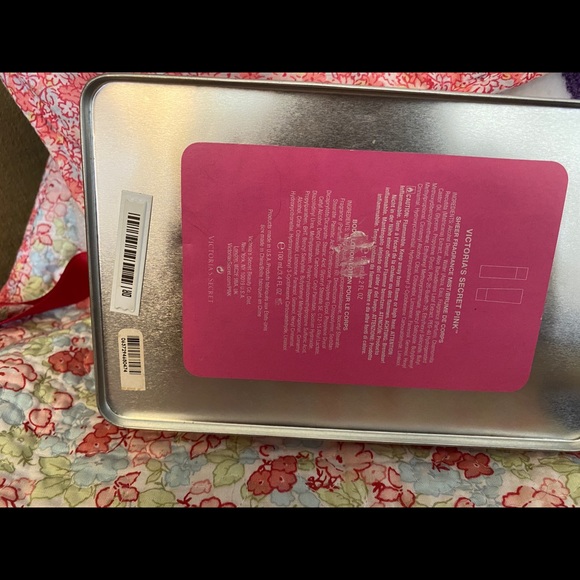 VICTORIAS SECRET: PINK BUNDLE - Picture 5 of 10